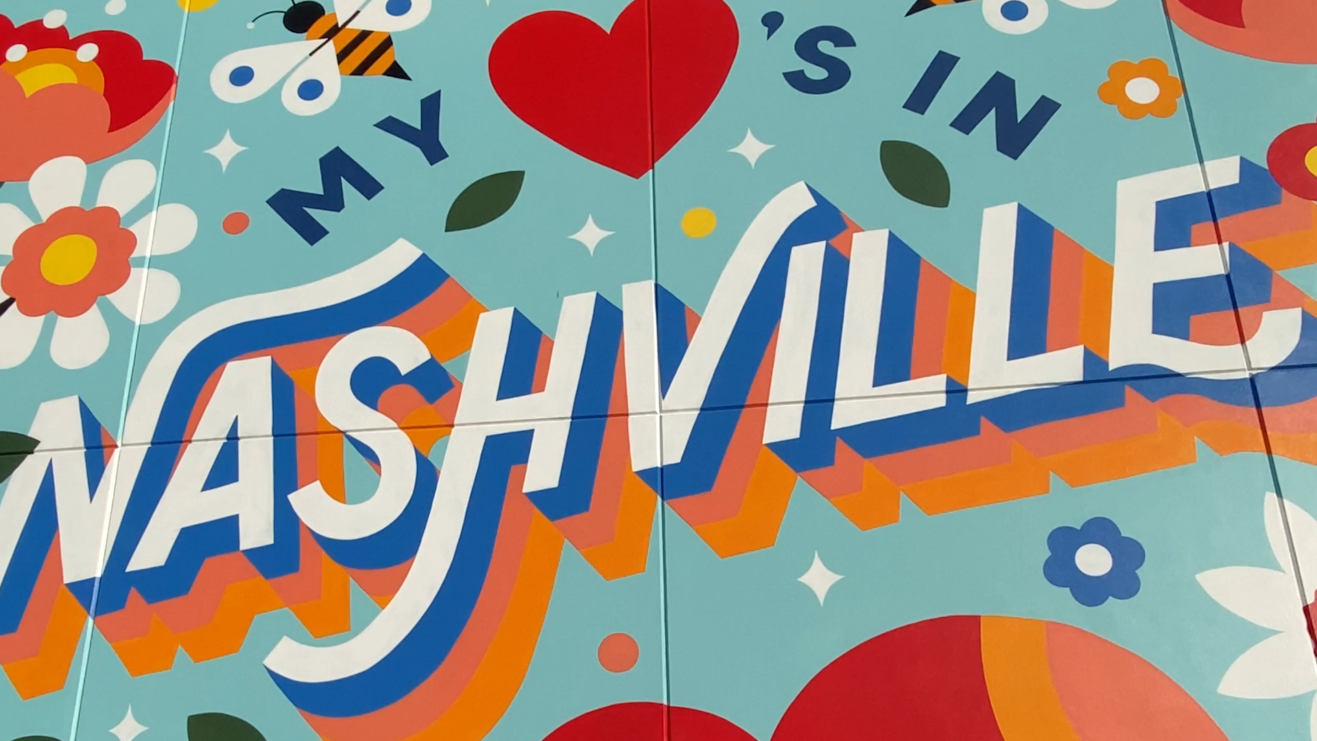 The Mural at the Tanger Outlet Mall in Nashville The Mural at the Tanger Outlet Mall in Nashville