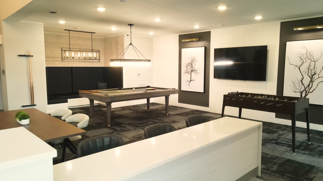 Game Room in Club House at Ravelle Apartment Community, Nashville, TN