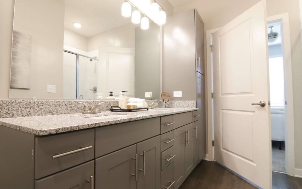 Perspective - 2 bedroom floorplan layout with 2 baths and 1169 square feet. (Double Vanity)